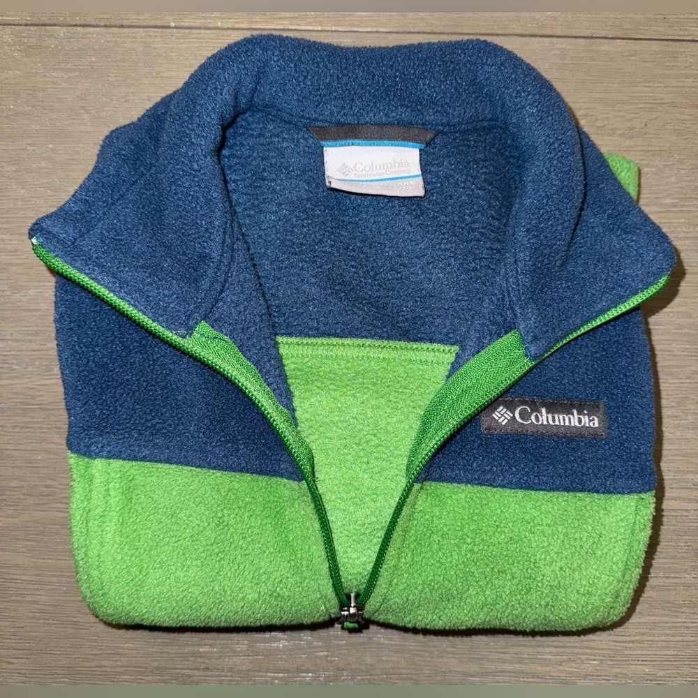 Columbia Navy and Lime Fleece Jacket
